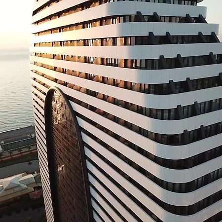 Alliance Palace Sea View Apartment 巴统 外观 照片