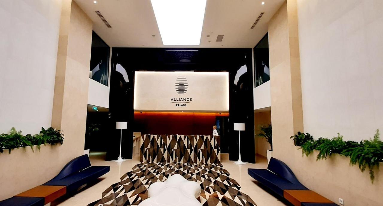 Alliance Palace Sea View Apartment 巴统 外观 照片