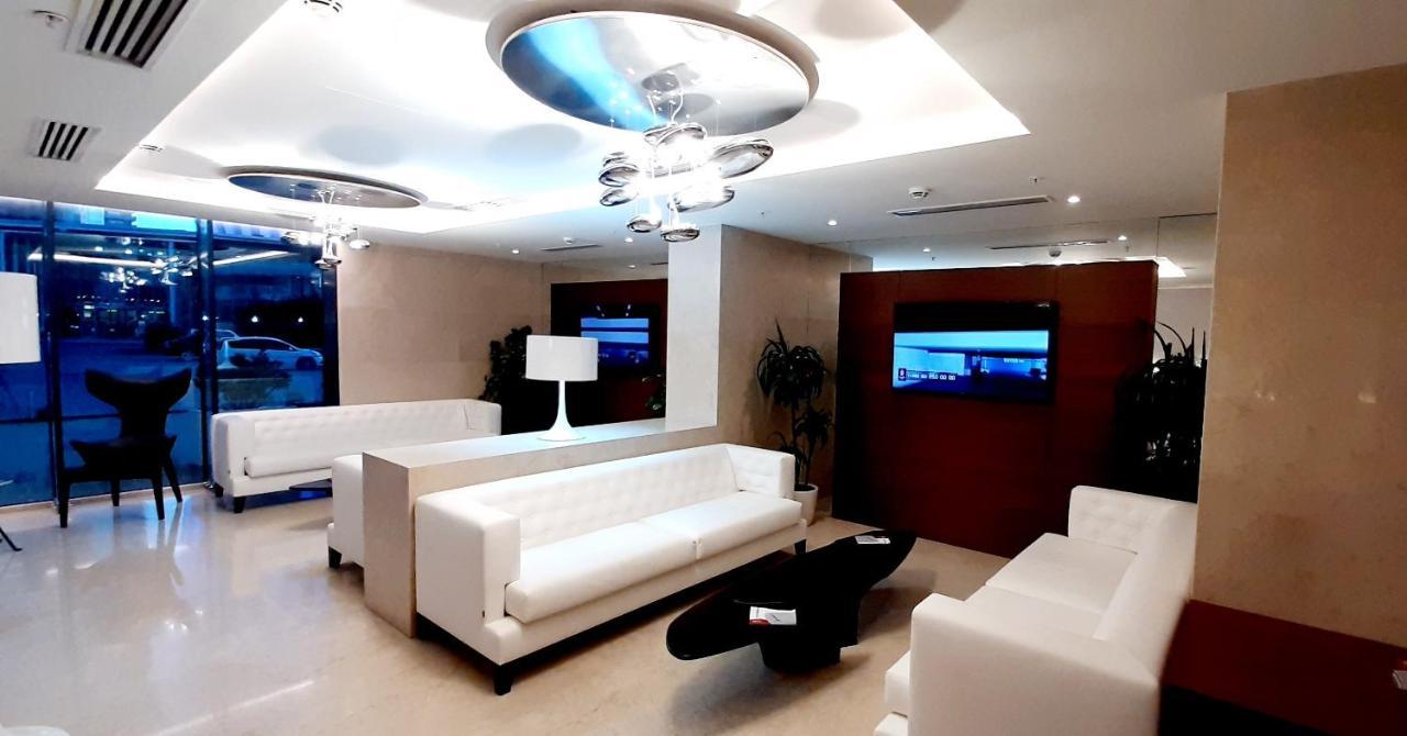 Alliance Palace Sea View Apartment 巴统 外观 照片